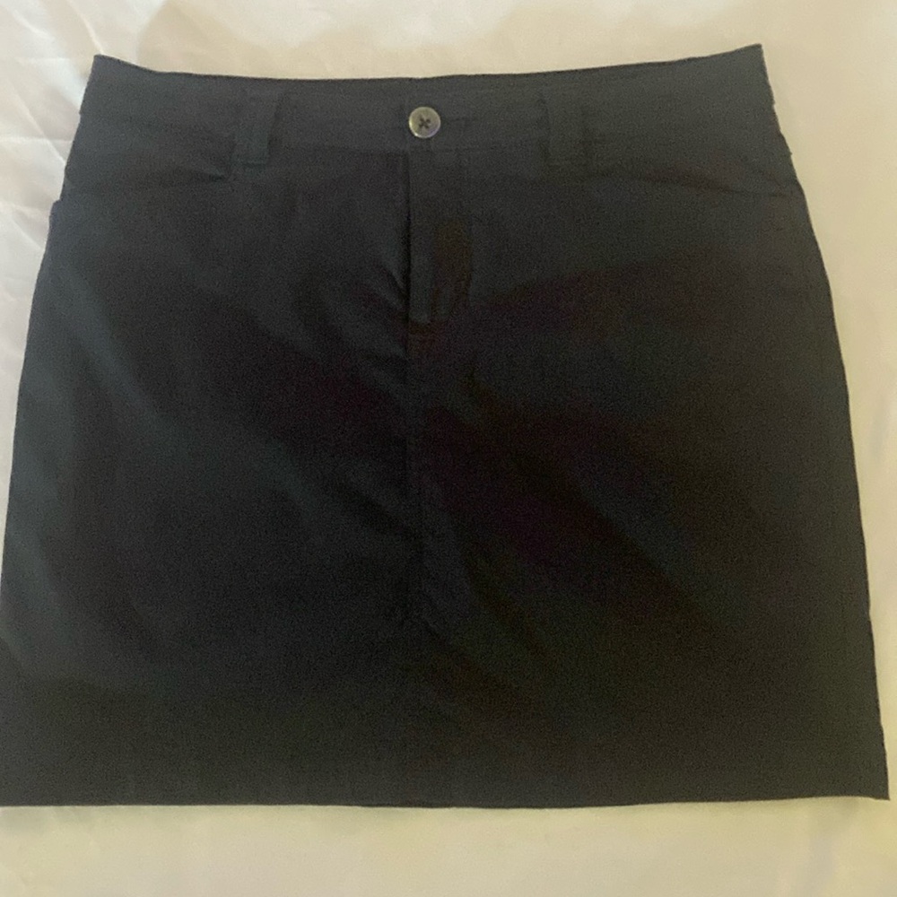 Women’s Eddie Bauer golf skorts, skirt with shorts